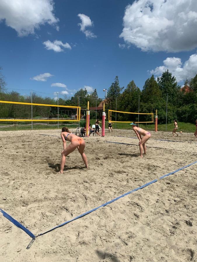 Mohacsi Wellness Vendeghaz Es Lovasklub Hotel Екстериор снимка